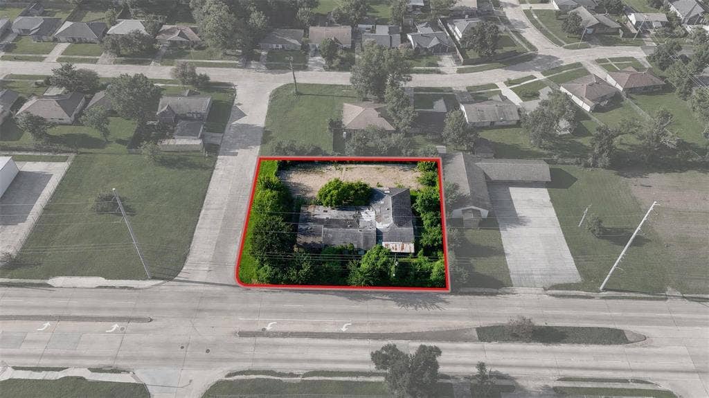 8501 Tidwell Road, Houston, TX 77028 8501 Tidwell Road, Houston, TX 77028
