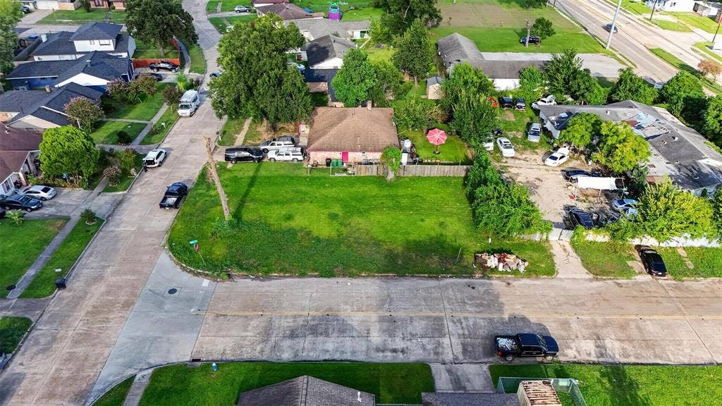 8501 Tidwell Road, Houston, TX 77028 8501 Tidwell Road, Houston, TX 77028