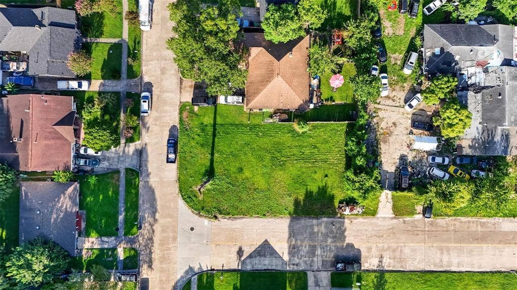 8501 Tidwell Road, Houston, TX 77028 8501 Tidwell Road, Houston, TX 77028
