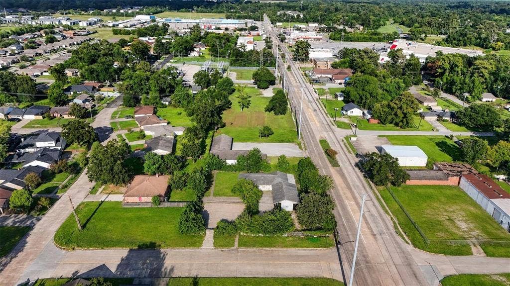 8501 Tidwell Road, Houston, TX 77028 8501 Tidwell Road, Houston, TX 77028