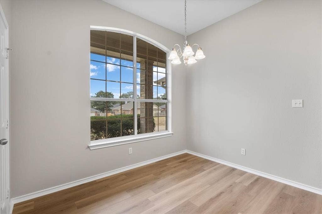 386 Molly Lane, Lindale, TX 75771 386 Molly Lane, Lindale, TX 75771