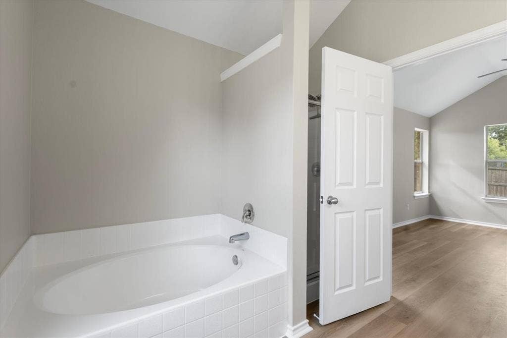 386 Molly Lane, Lindale, TX 75771 386 Molly Lane, Lindale, TX 75771