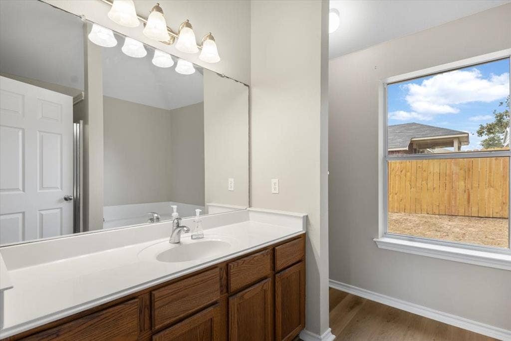386 Molly Lane, Lindale, TX 75771 386 Molly Lane, Lindale, TX 75771