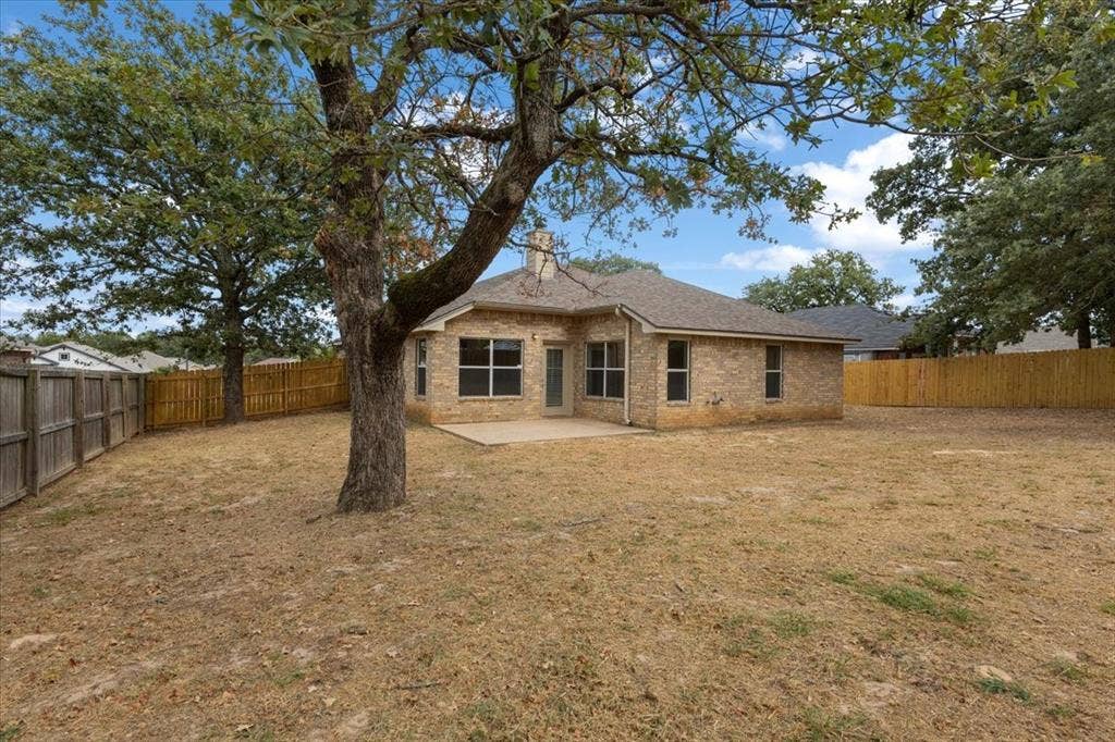 386 Molly Lane, Lindale, TX 75771 386 Molly Lane, Lindale, TX 75771