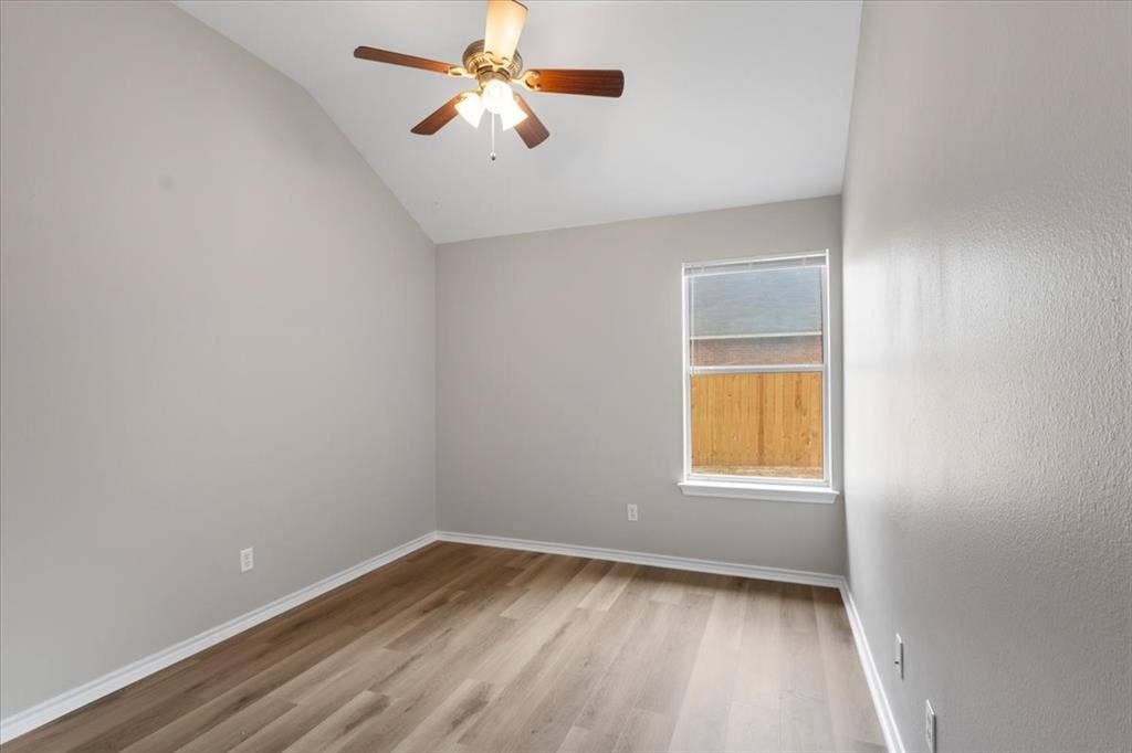 386 Molly Lane, Lindale, TX 75771 386 Molly Lane, Lindale, TX 75771