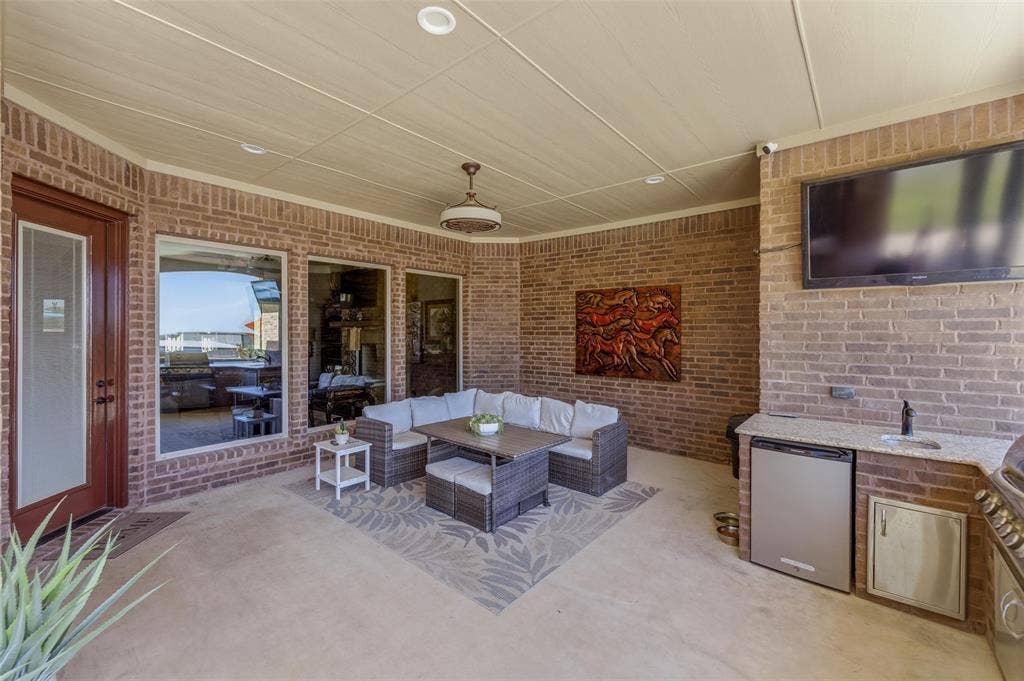 10106 Prather Road, Springtown, TX 76082 10106 Prather Road, Springtown, TX 76082
