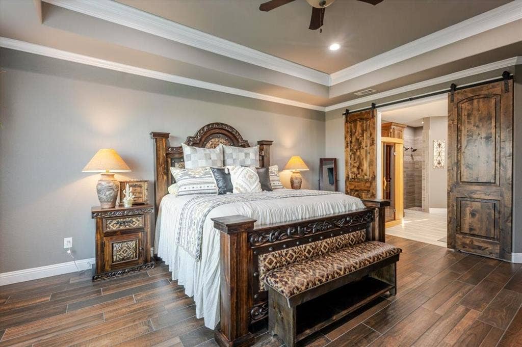 10106 Prather Road, Springtown, TX 76082 10106 Prather Road, Springtown, TX 76082