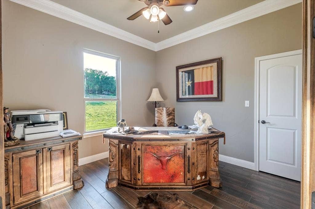 10106 Prather Road, Springtown, TX 76082 10106 Prather Road, Springtown, TX 76082