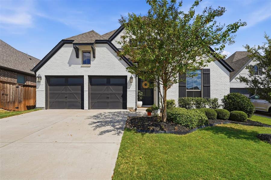 Property photo for 5517 George Creek Road, Fort Worth, TX