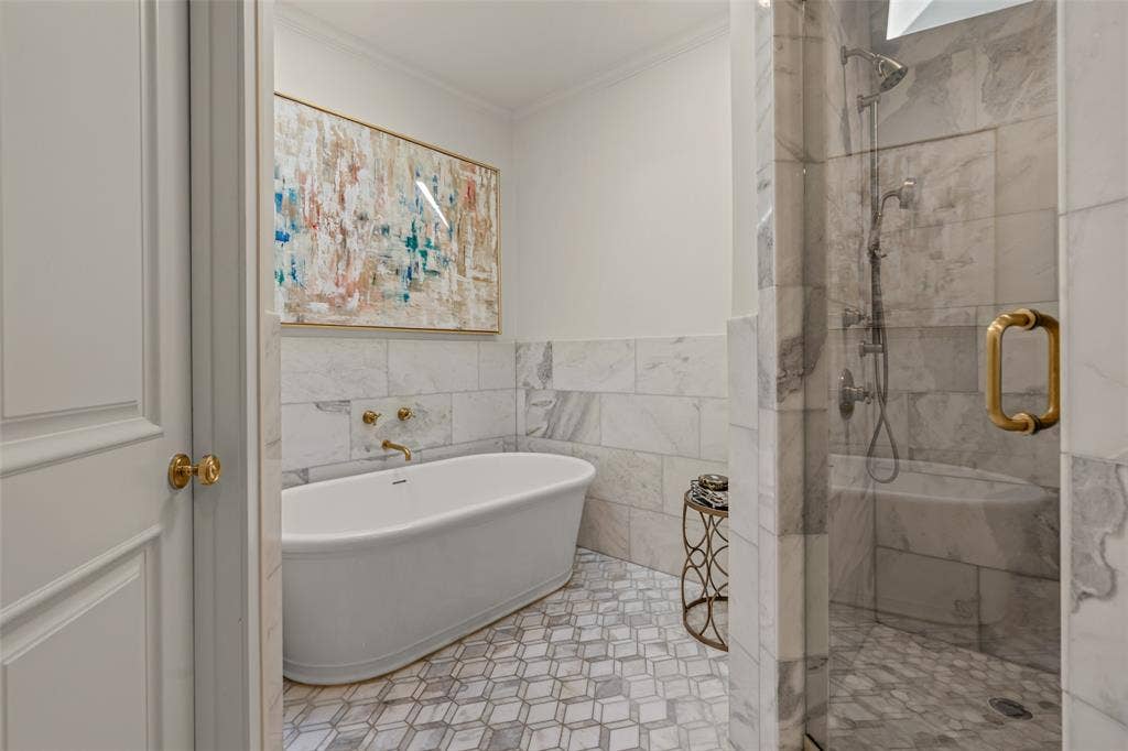 5849 Merrymount Road, Westover Hills, TX 76107 5849 Merrymount Road, Westover Hills, TX 76107