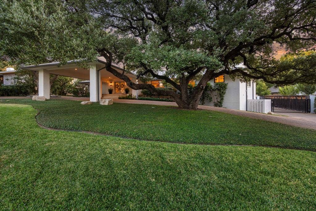 5849 Merrymount Road, Westover Hills, TX 76107 5849 Merrymount Road, Westover Hills, TX 76107
