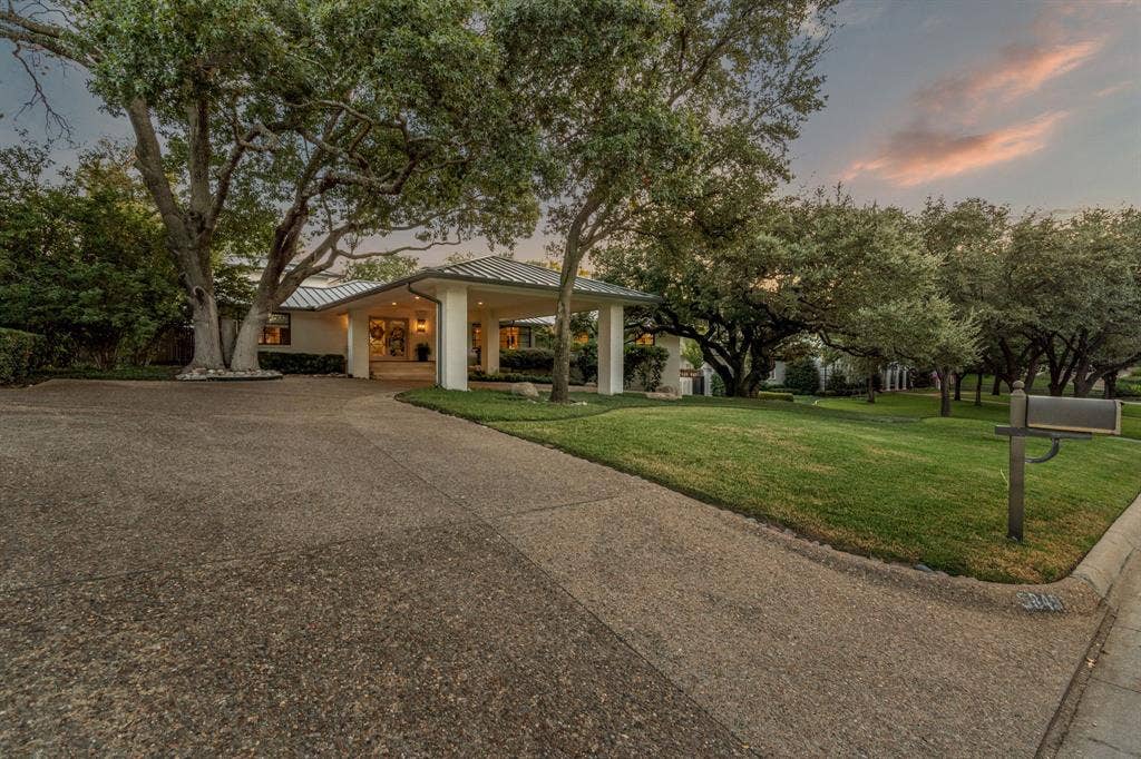 5849 Merrymount Road, Westover Hills, TX 76107 5849 Merrymount Road, Westover Hills, TX 76107