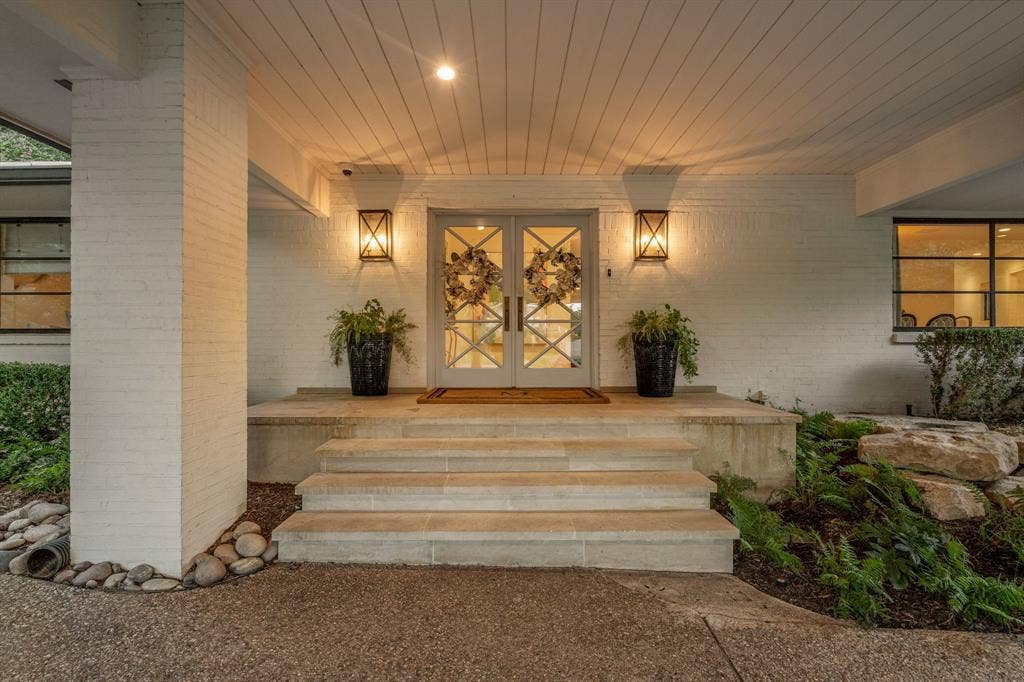 5849 Merrymount Road, Westover Hills, TX 76107 5849 Merrymount Road, Westover Hills, TX 76107