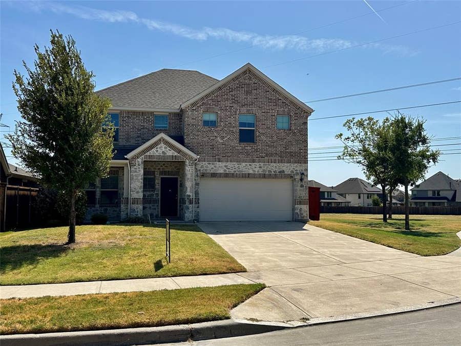 Property photo for 10012 Callan Lane, Fort Worth, TX