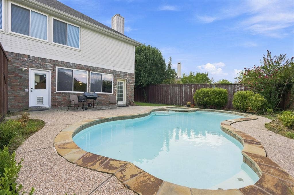 7416 Casper Drive, Plano, TX 75025 7416 Casper Drive, Plano, TX 75025