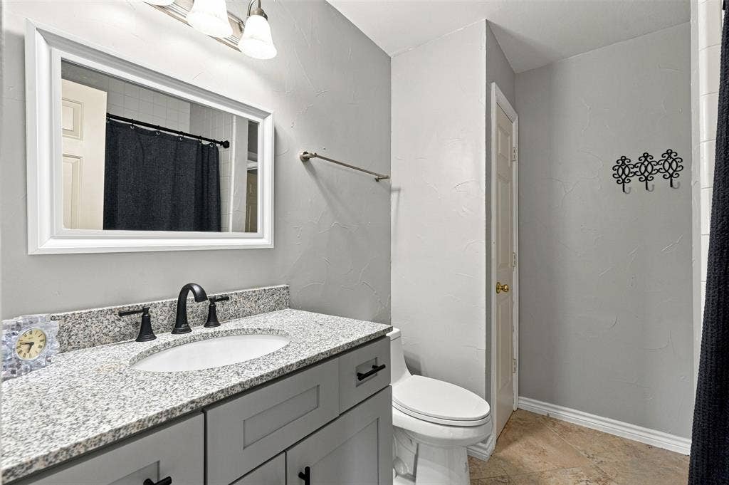 7416 Casper Drive, Plano, TX 75025 Full bathroom upstairs was updated.