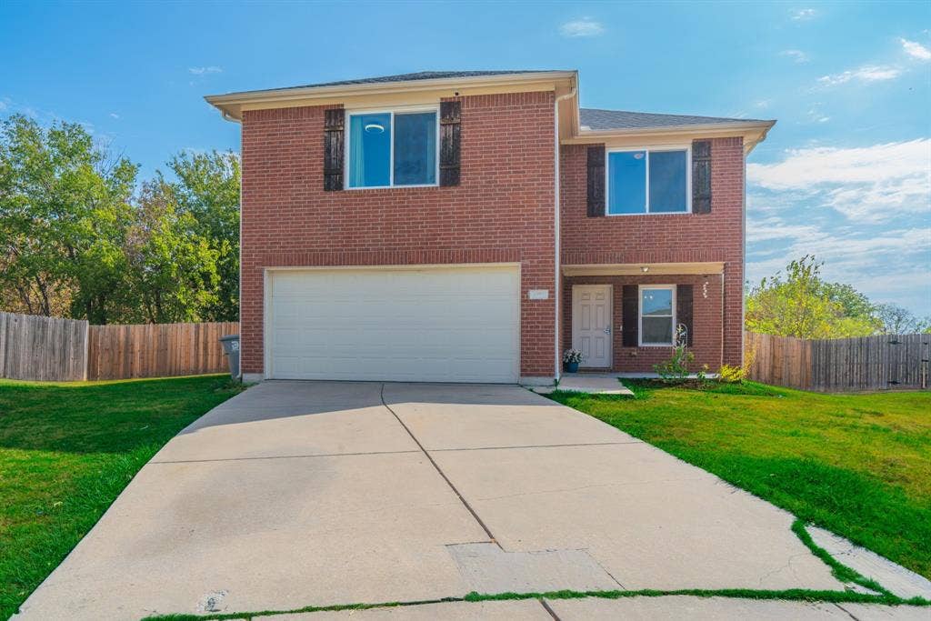 1997 Courtside Drive, Dallas, TX 75051 1997 Courtside Drive, Dallas, TX 75051