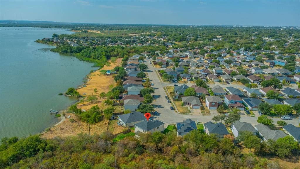 1997 Courtside Drive, Dallas, TX 75051 1997 Courtside Drive, Dallas, TX 75051