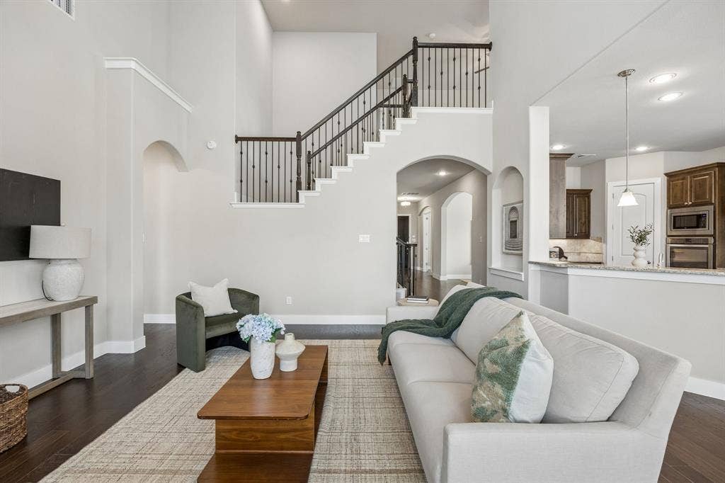 1605 Hardeman Lane, Plano, TX 75075 1605 Hardeman Lane, Plano, TX 75075