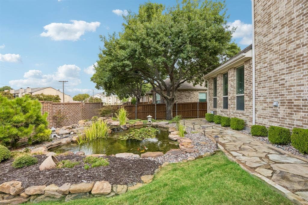 1605 Hardeman Lane, Plano, TX 75075 1605 Hardeman Lane, Plano, TX 75075