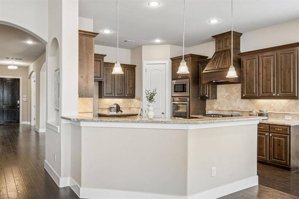 1605 Hardeman Lane, Plano, TX 75075 1605 Hardeman Lane, Plano, TX 75075
