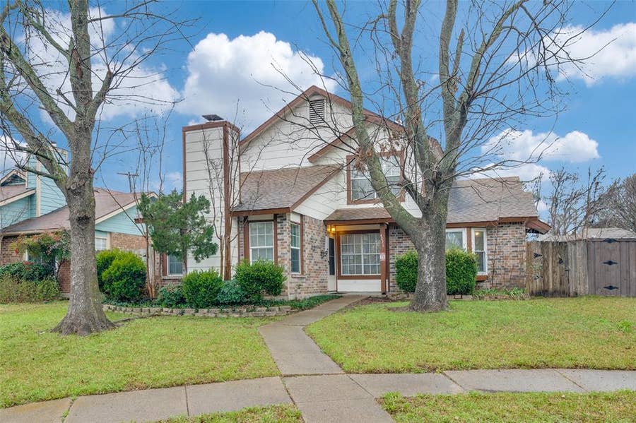 Property photo for 4021 Bond Street, Rowlett, TX