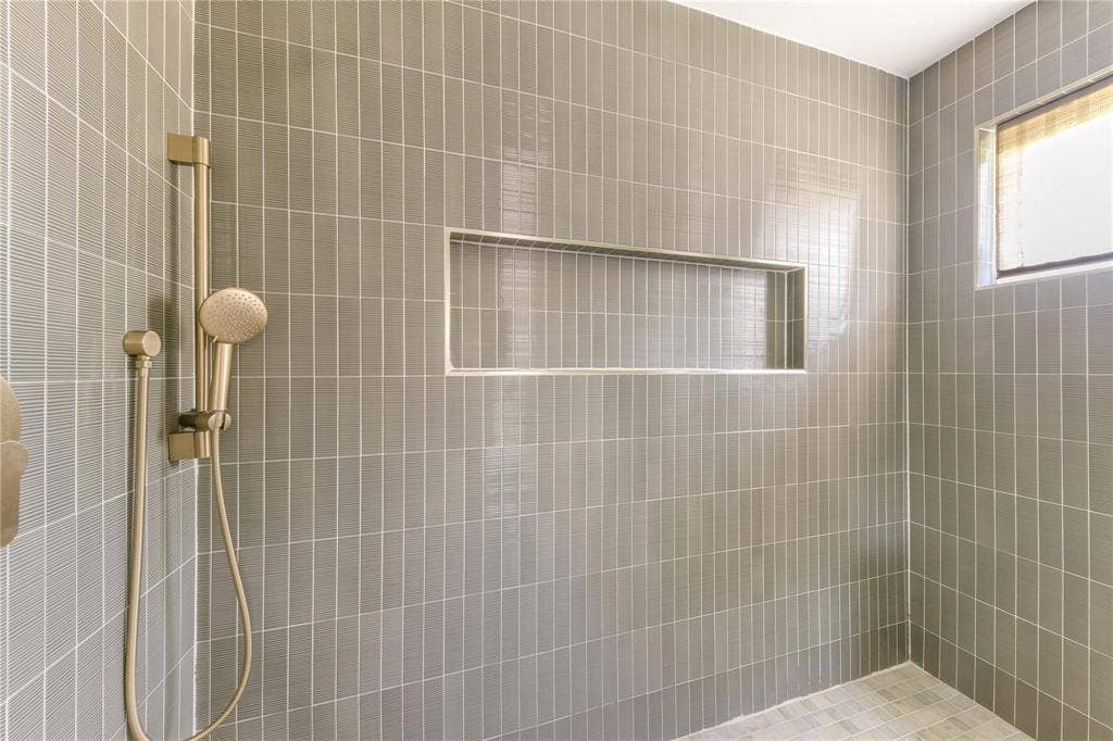 7322 Hunnicut Road, Dallas, TX 75227 7322 Hunnicut Road, Dallas, TX 75227
