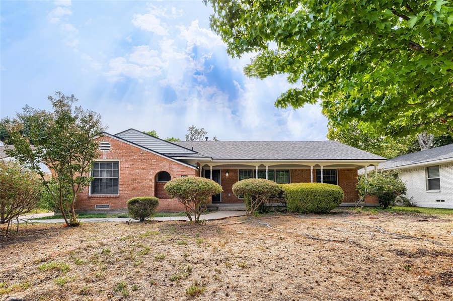 Property photo for 6225 Berryhill Street, Dallas, TX