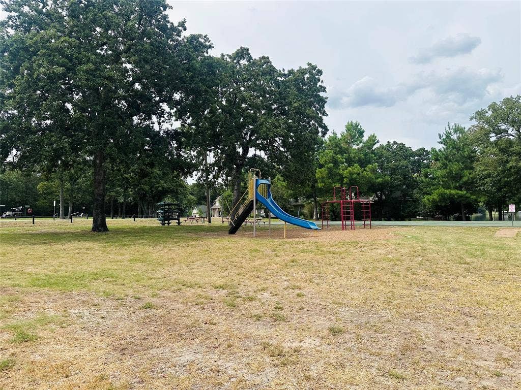 36-40 Pedernales East, Athens, TX 75752 36-40 Pedernales East, Athens, TX 75752