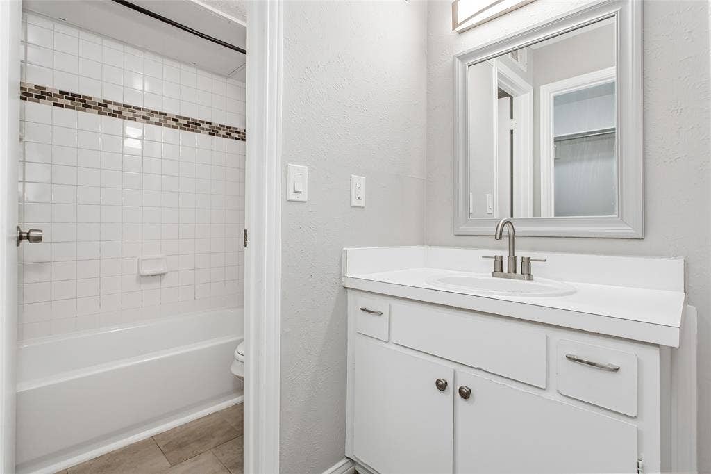 4319 Mckinney Avenue, #103, Dallas, TX 75205 4319 Mckinney Avenue, #103, Dallas, TX 75205