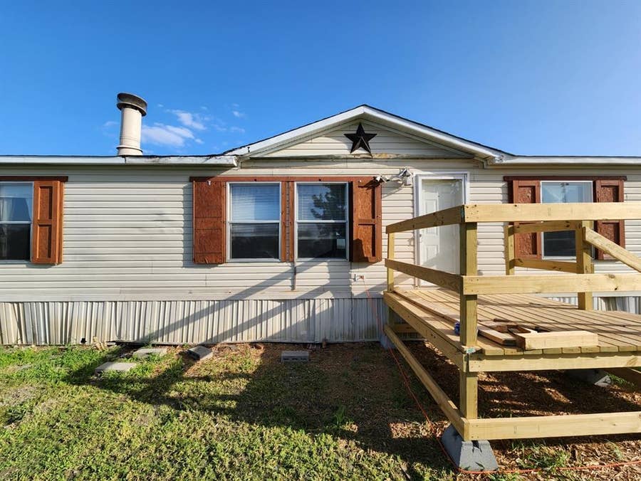 Property photo for 441 Quail Chase Drive, Decatur, TX