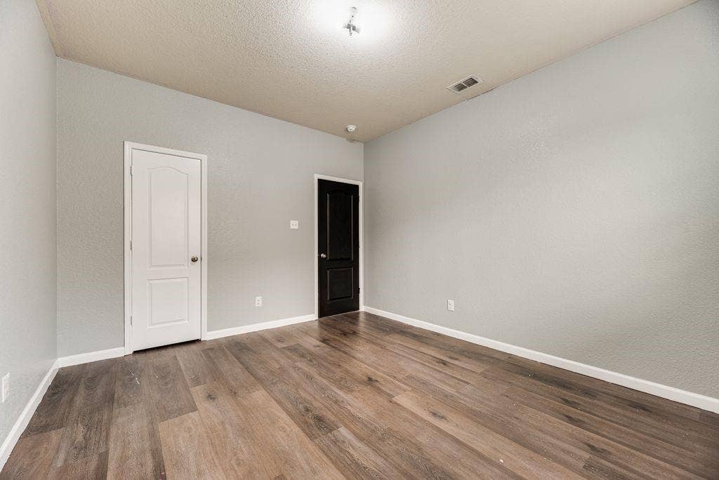 259 Saddlebrook Lane, Waxahachie, TX 75165 259 Saddlebrook Lane, Waxahachie, TX 75165