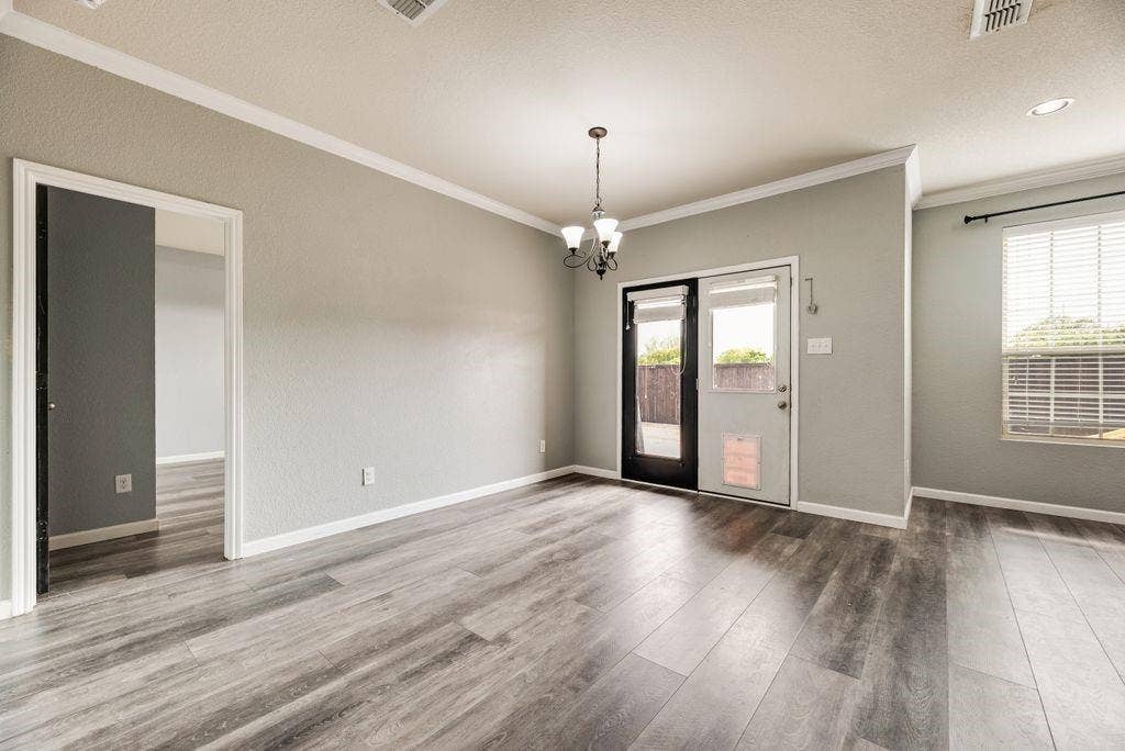 259 Saddlebrook Lane, Waxahachie, TX 75165 259 Saddlebrook Lane, Waxahachie, TX 75165