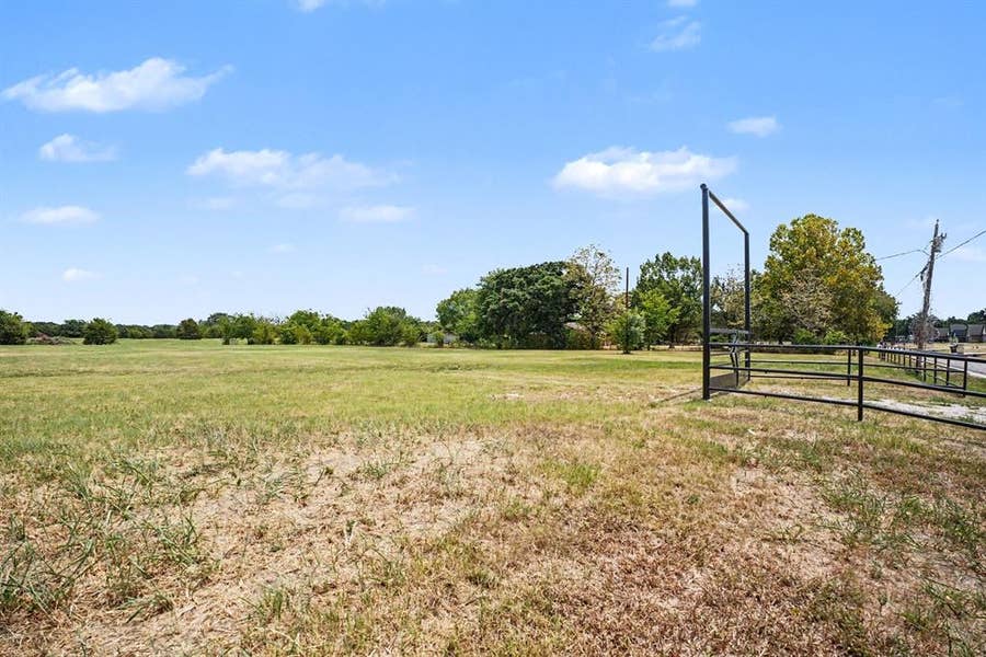 Property photo for 11684 CR 313, Terrell, TX