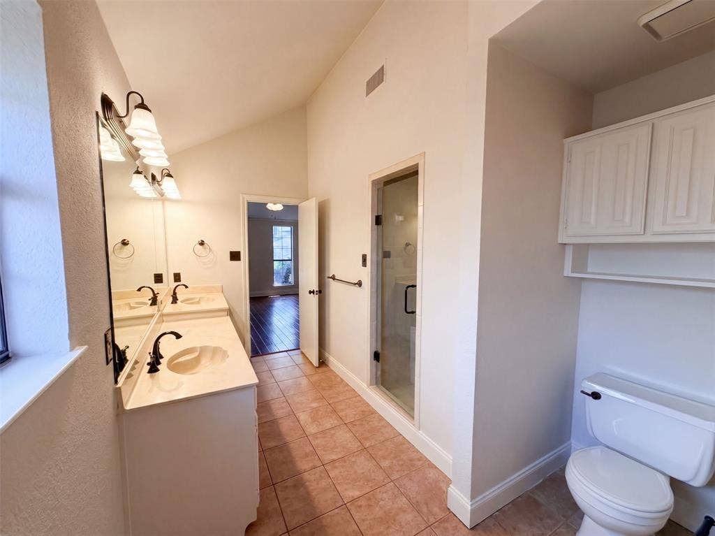 512 W Jefferson Street, Wylie, TX 75098 512 W Jefferson Street, Wylie, TX 75098