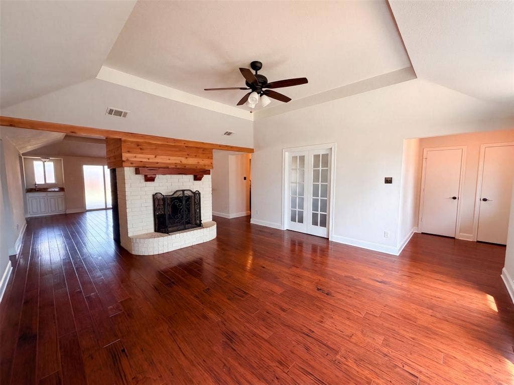 512 W Jefferson Street, Wylie, TX 75098 512 W Jefferson Street, Wylie, TX 75098