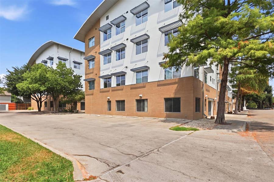 Property photo for 3025 Bryan Street, #2H, Dallas, TX