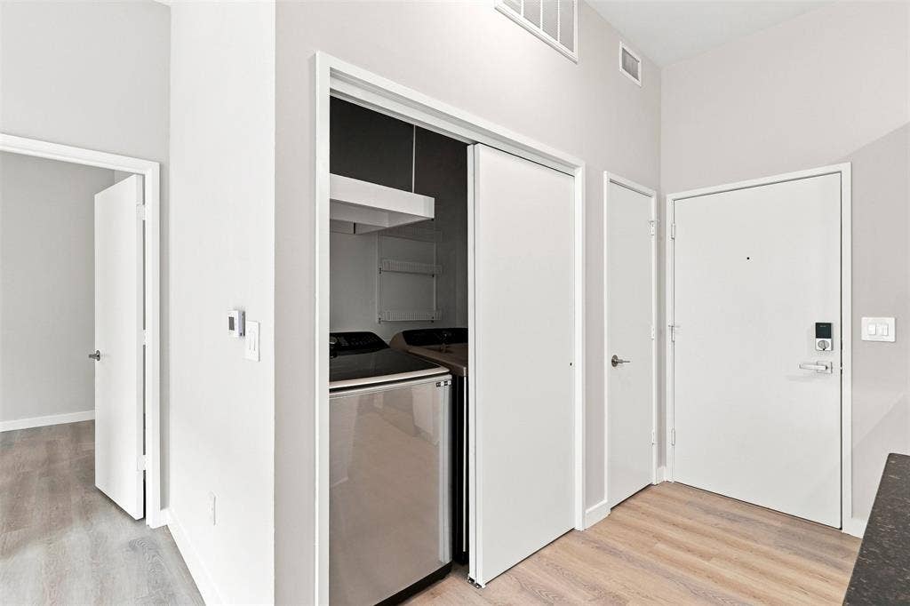 3025 Bryan Street, #2H, Dallas, TX 75204 3025 Bryan Street, #2H, Dallas, TX 75204
