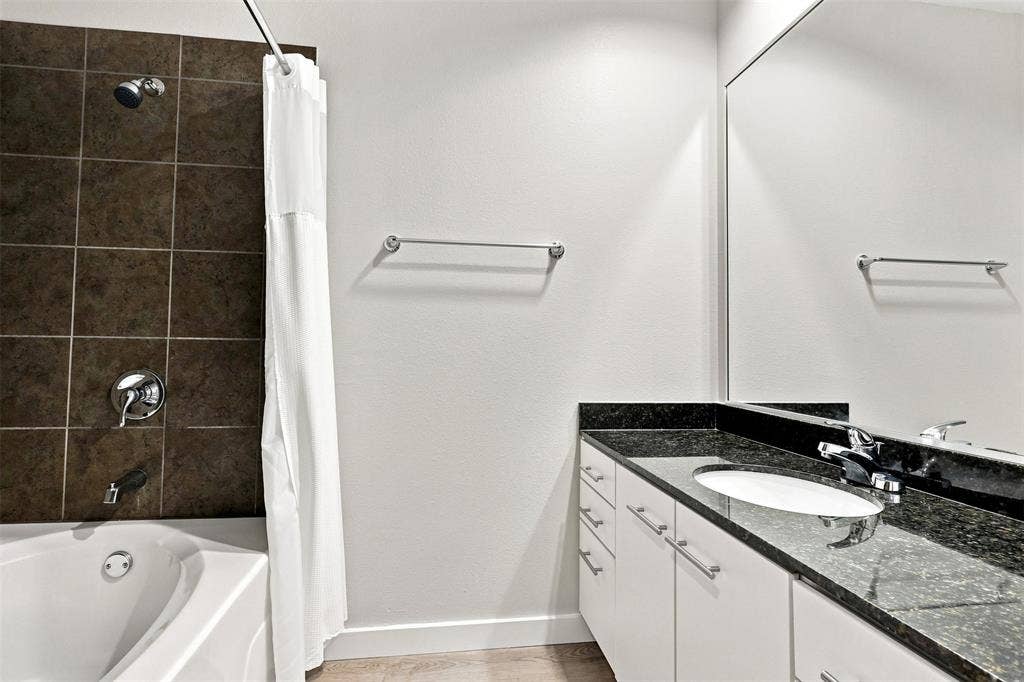 3025 Bryan Street, #2H, Dallas, TX 75204 3025 Bryan Street, #2H, Dallas, TX 75204