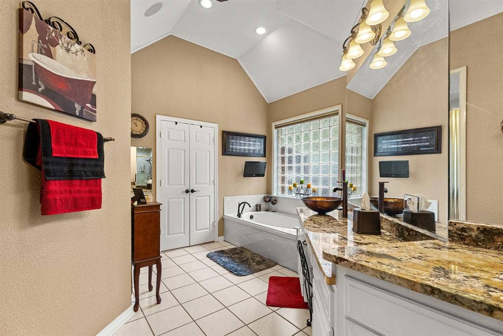 3621 Rock Creek Drive, Tyler, TX 75707 3621 Rock Creek Drive, Tyler, TX 75707
