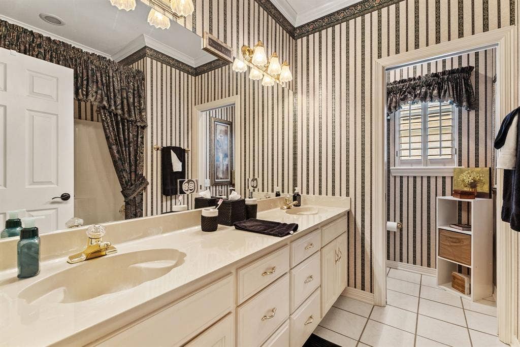 3621 Rock Creek Drive, Tyler, TX 75707 3621 Rock Creek Drive, Tyler, TX 75707