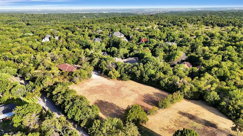501 W Red Bird Lane, Duncanville, TX 75116 501 W Red Bird Lane, Duncanville, TX 75116