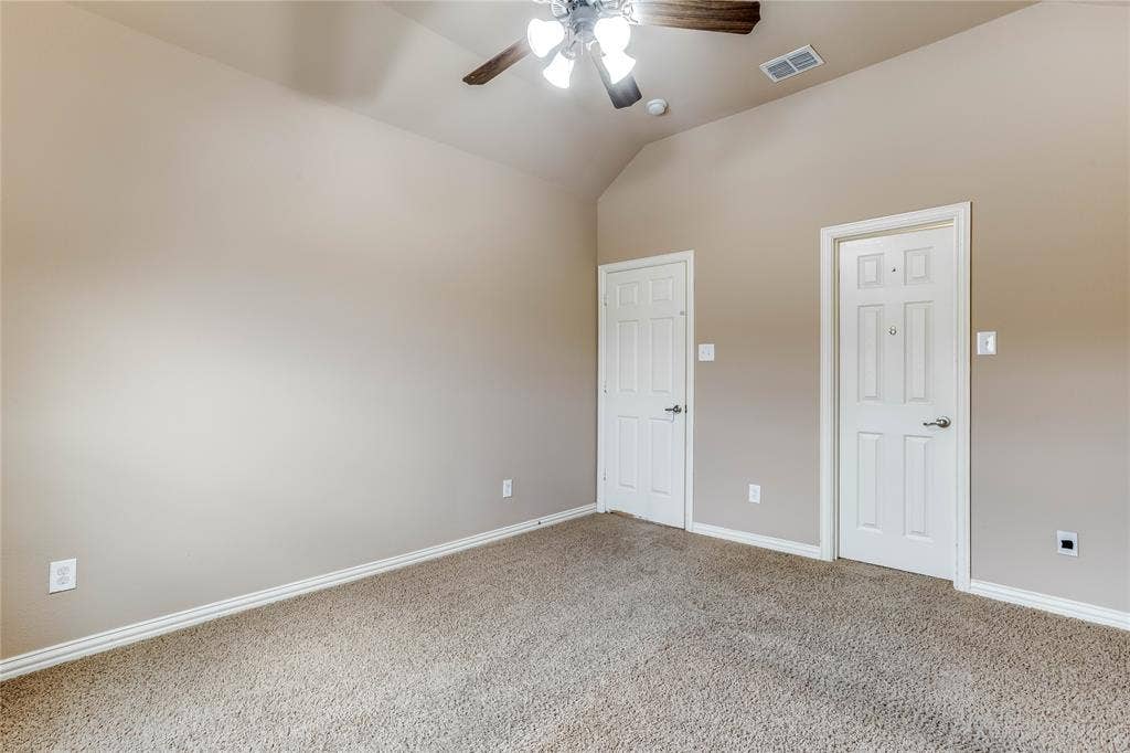 1014 Kaylie Street, Grand Prairie, TX 75052 1014 Kaylie Street, Grand Prairie, TX 75052
