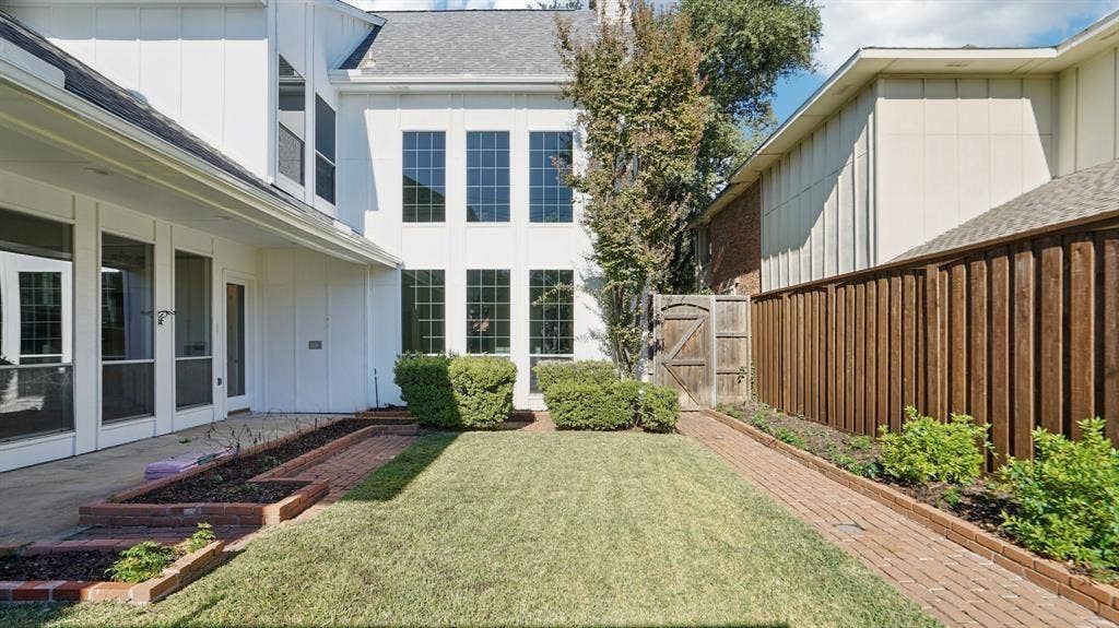 4608 Hallmark Drive, Plano, TX 75024 4608 Hallmark Drive, Plano, TX 75024