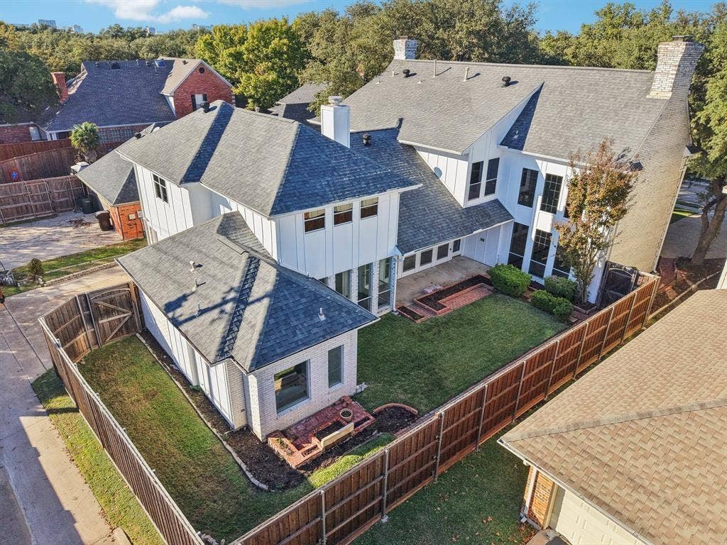 4608 Hallmark Drive, Plano, TX 75024 4608 Hallmark Drive, Plano, TX 75024