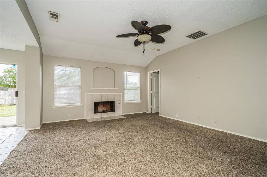 207 Prentice Drive, Seagoville, TX 75159 207 Prentice Drive, Seagoville, TX 75159