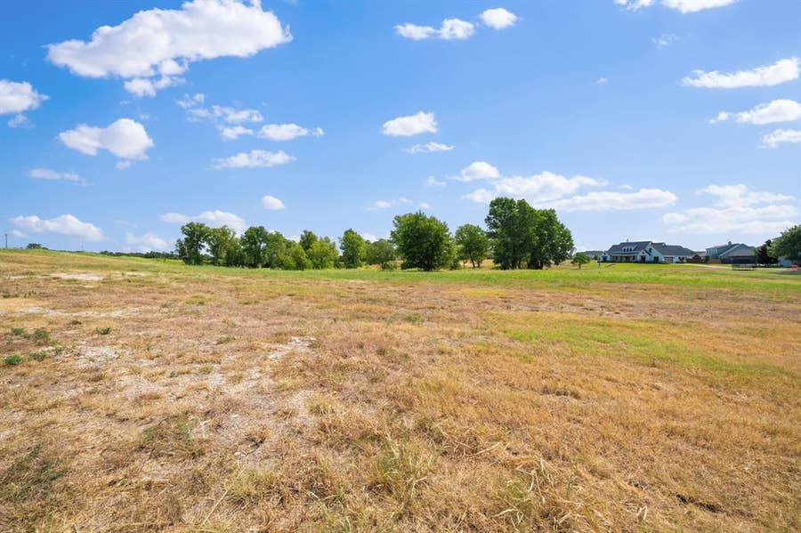 Property photo for 8205 Spicewood Springs Road, Waco, TX