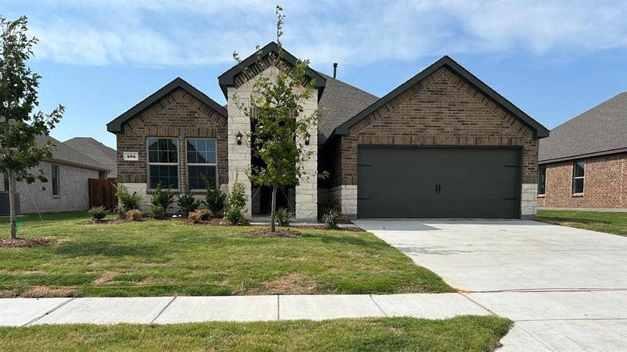 Property photo for 404 Carthage Street, Caddo Mills, TX