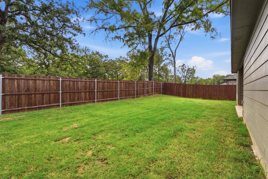 1006 River Oaks Lane, Chandler, TX 75758 1006 River Oaks Lane, Chandler, TX 75758