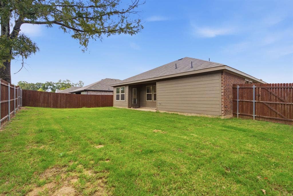 1006 River Oaks Lane, Chandler, TX 75758 1006 River Oaks Lane, Chandler, TX 75758